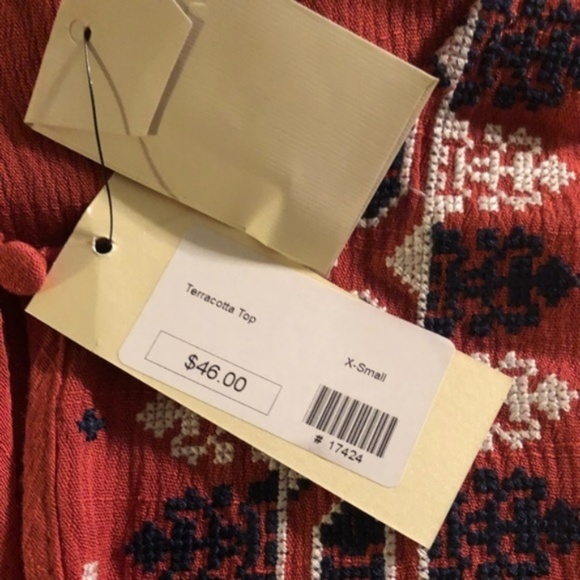 Beautiful Boho Style Top - Picture 3 of 8